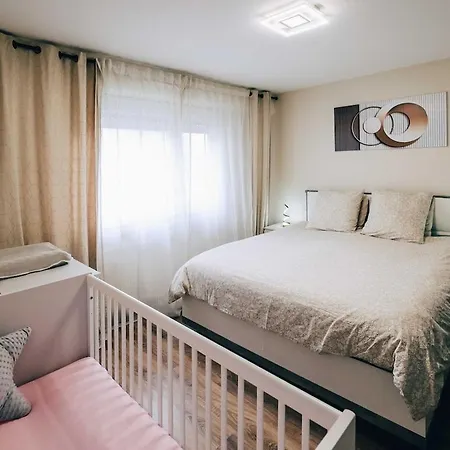Le Nid Urbain 2 Bedrooms Parking Wi-fi Balcony Apartman *