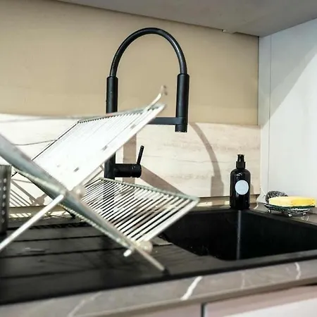 Le Nid Urbain 2 Bedrooms Parking Wi-fi Balcony Strasbourg