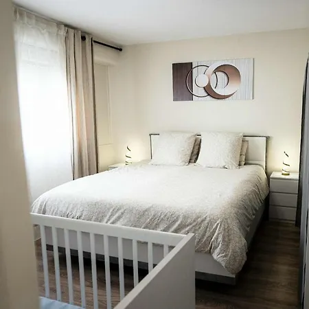 Le Nid Urbain 2 Bedrooms Parking Wi-fi Balcony Apartman