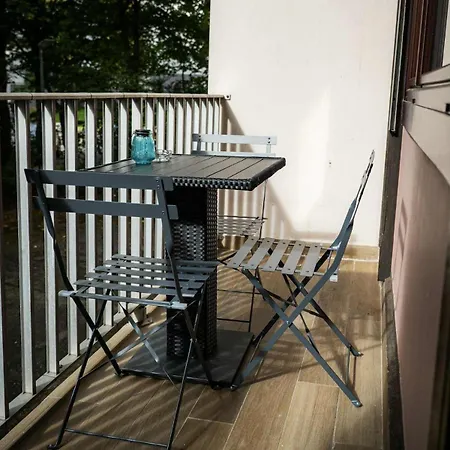 Le Nid Urbain 2 Bedrooms Parking Wi-fi Balcony Štrasburk