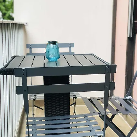 Le Nid Urbain 2 Bedrooms Parking Wi-fi Balcony