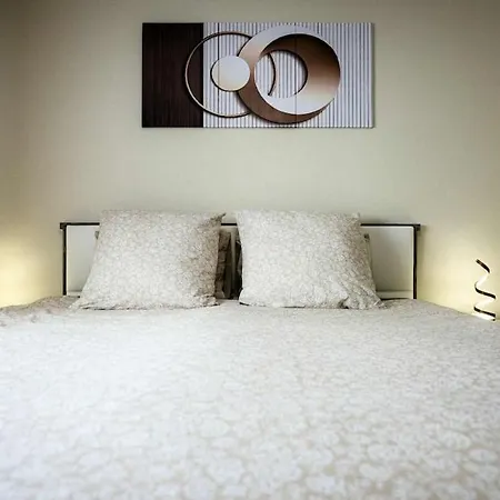 Le Nid Urbain 2 Bedrooms Parking Wi-fi Balcony Apartmán Štrasburk